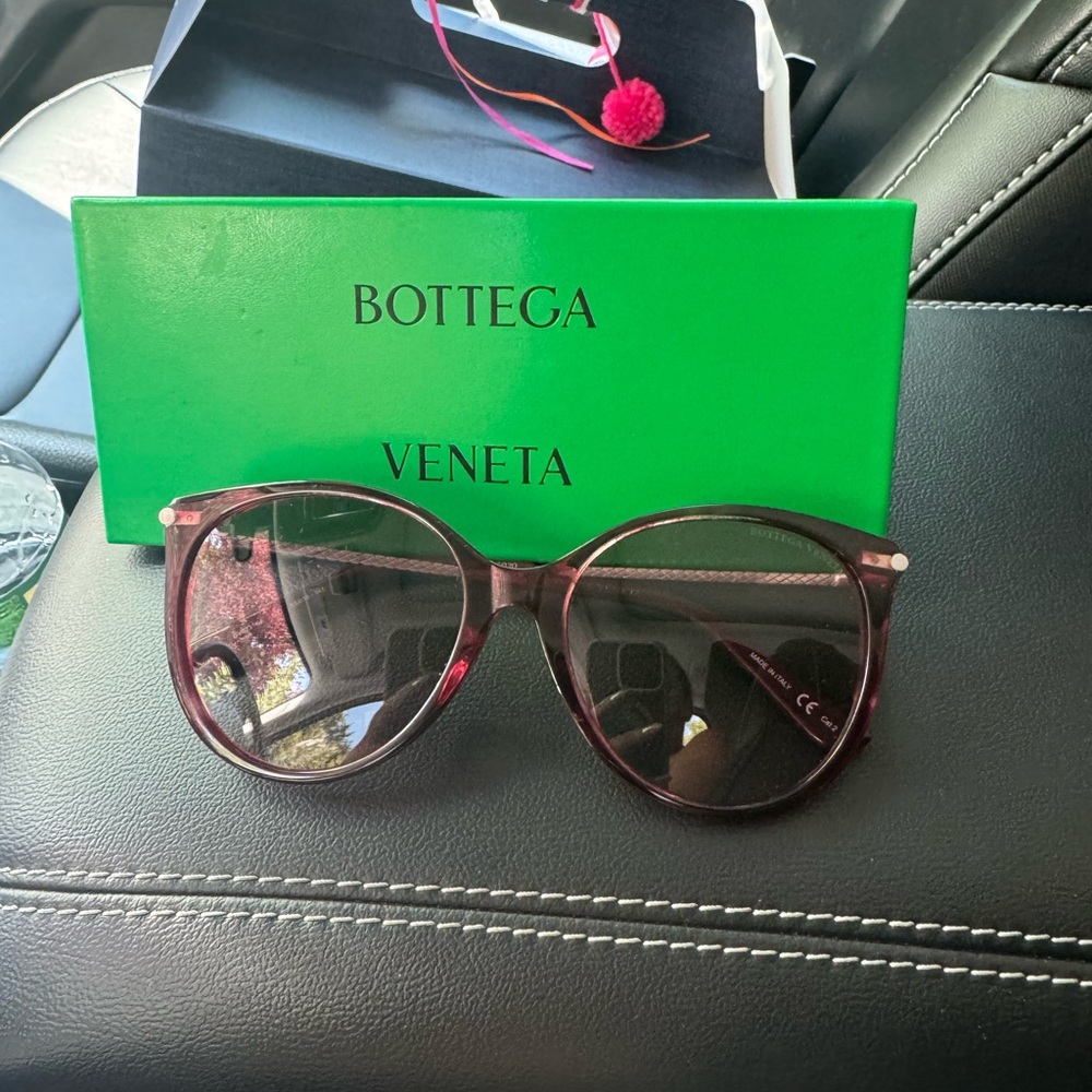 Bottega Veneta 55 mm Pink Tortoise Sunglasses